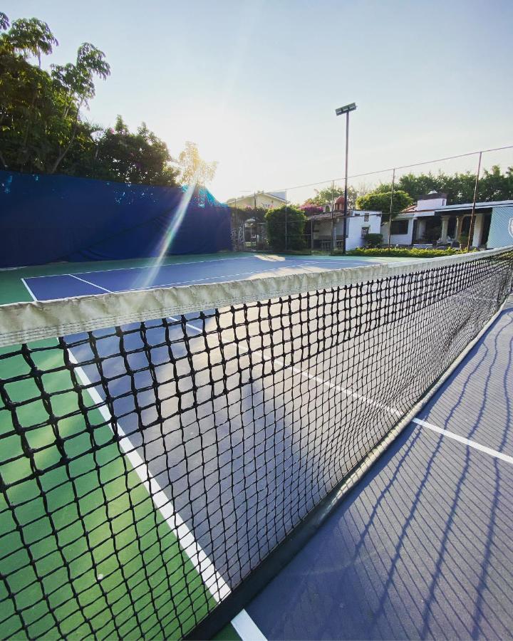 Bed & Tennis - Vista Hermosa เควนาวากา ภายนอก รูปภาพ
