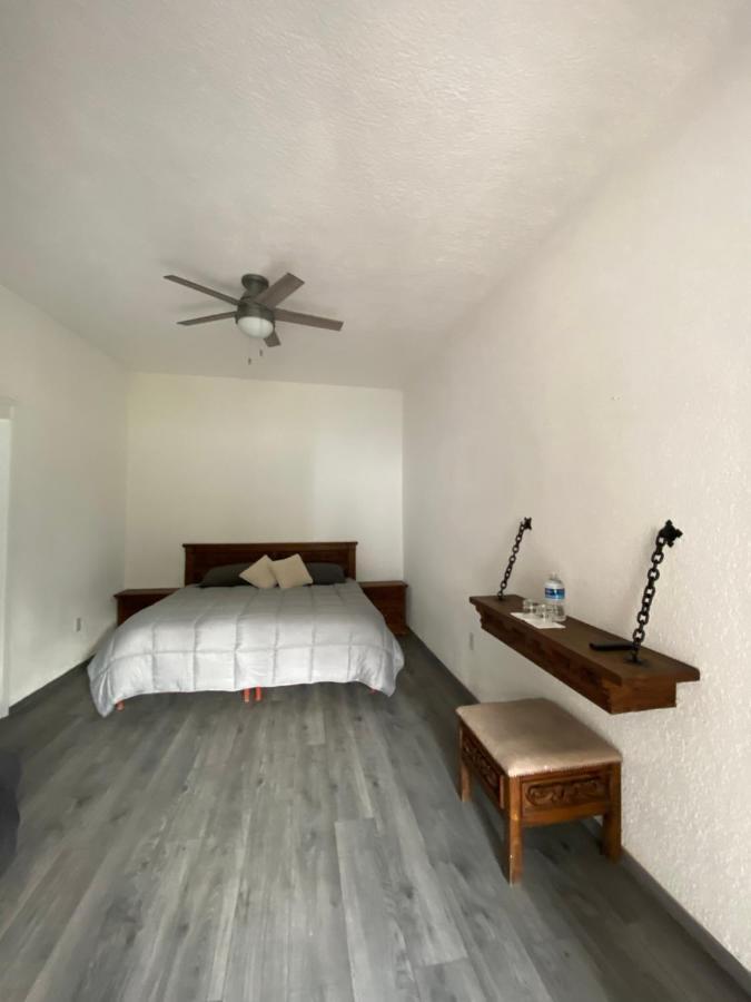 Bed & Tennis - Vista Hermosa เควนาวากา ภายนอก รูปภาพ